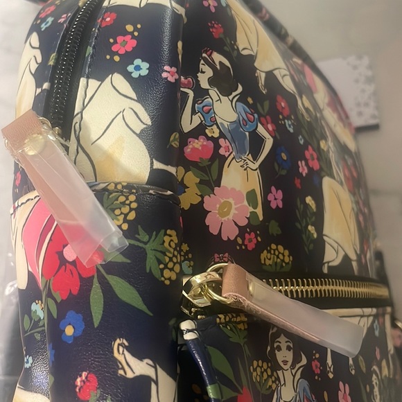Disney’s Petunia Pickle Bottom Snow White Leatherette Backpack - Picture 9 of 9